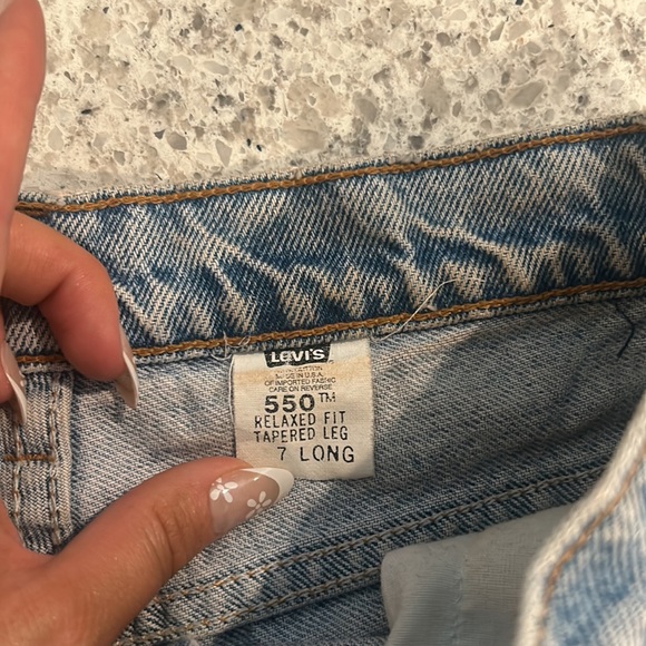 Vintage Levi’s Denim Shorts - Picture 4 of 4